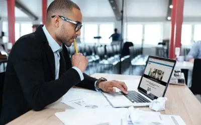 How to Choose the Perfect Headshot Photographer for You