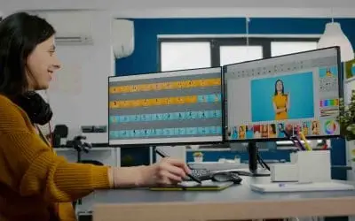 Corporate Headshot Photographs: Should They Be Photoshopped?