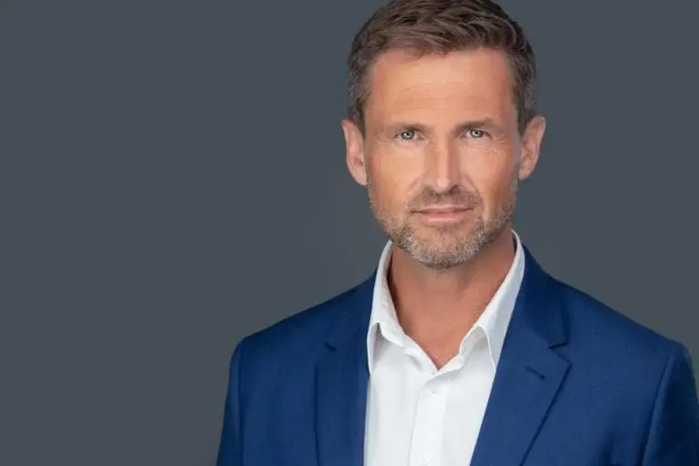 sydney headshot photographer