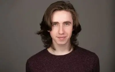 How a headshot photography session boosted Ethan’s career